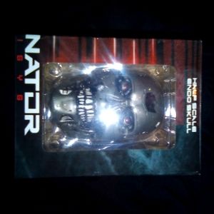 TERMINATOR HALF SCALE ENDO SKULL NATOR ISYS CHRONICLE B36 LOOT CRATE EXCLUSIVE